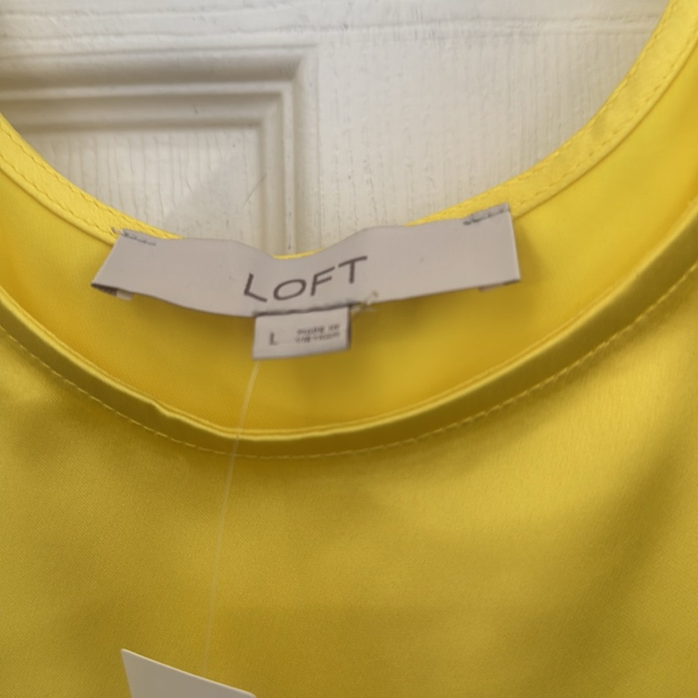 NWT loft yellow scoop tank - large - Picture 3 of 5